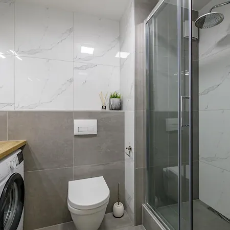 Appartamento Ahoj Park, Terrace Vibes Studio, Private Parking *