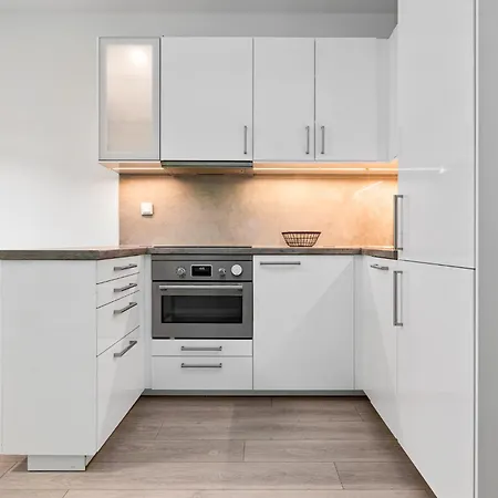 Ahoj Park, Terrace Vibes Studio, Private Parking Appartement Bratislava